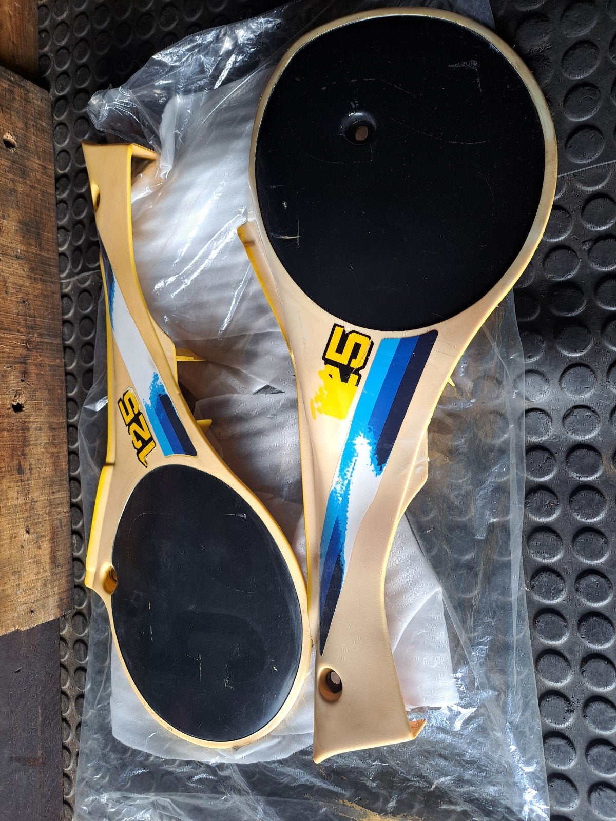 Vintage suzuki rm zijpanelen - Geel/Zwart, Motoren, Verzenden, Gebruikt