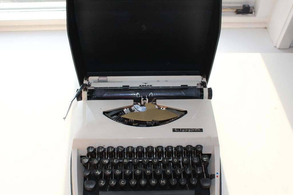 Adler Tippa, Diversen, Typemachines, Ophalen