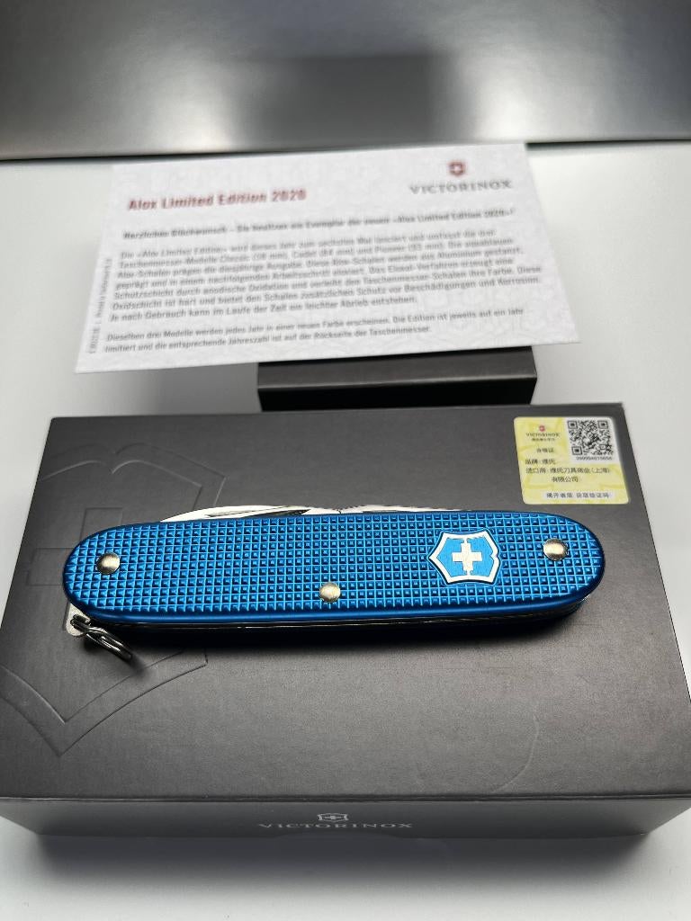 Victorinox Pioneer Alox 2020 Aqua Blue, Ophalen of Verzenden, Nieuw