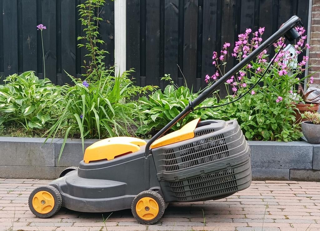 Sterke grasmaaier, Tuin en Terras, Grasmaaiers, Ophalen