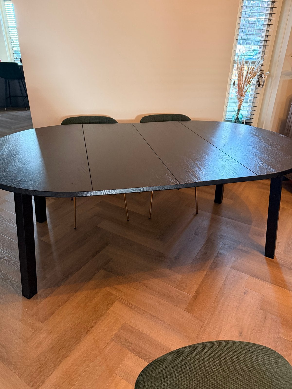 Uitschuifbare Eettafel Zwart Ovaal, Huis en Inrichting, Ophalen, Gebruikt, 50 tot 100 cm, Vijf personen of meer
