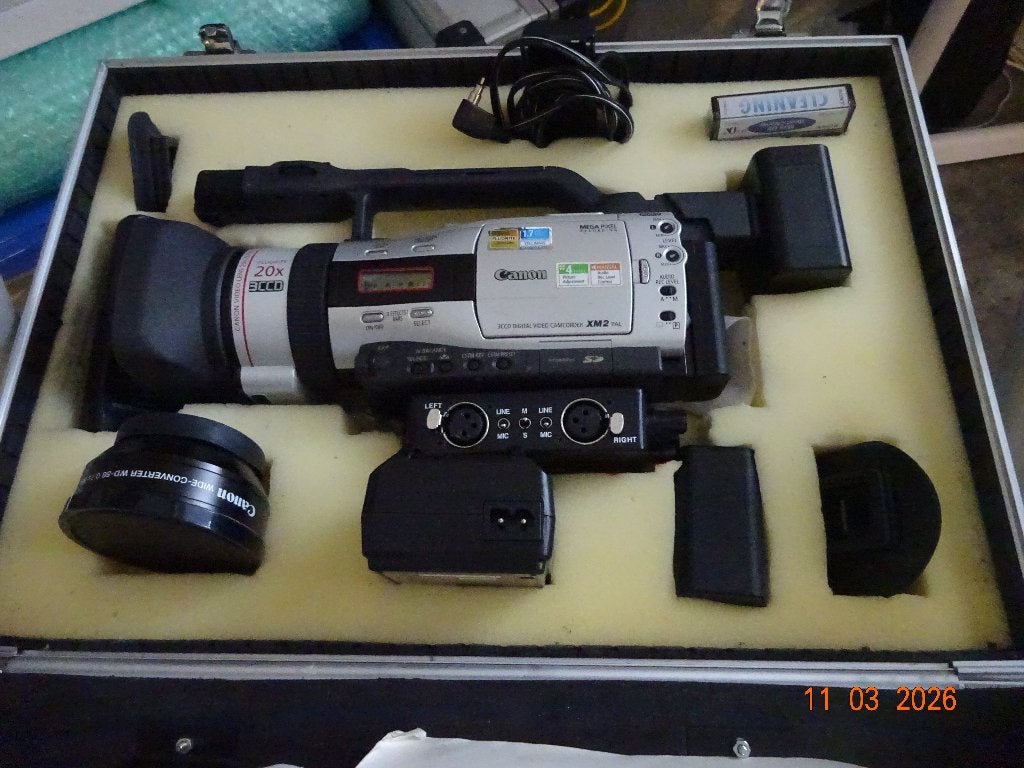 CAMERA CANON XM 2 IN KOFFER, Ophalen, Mini dv, Gebruikt, Canon