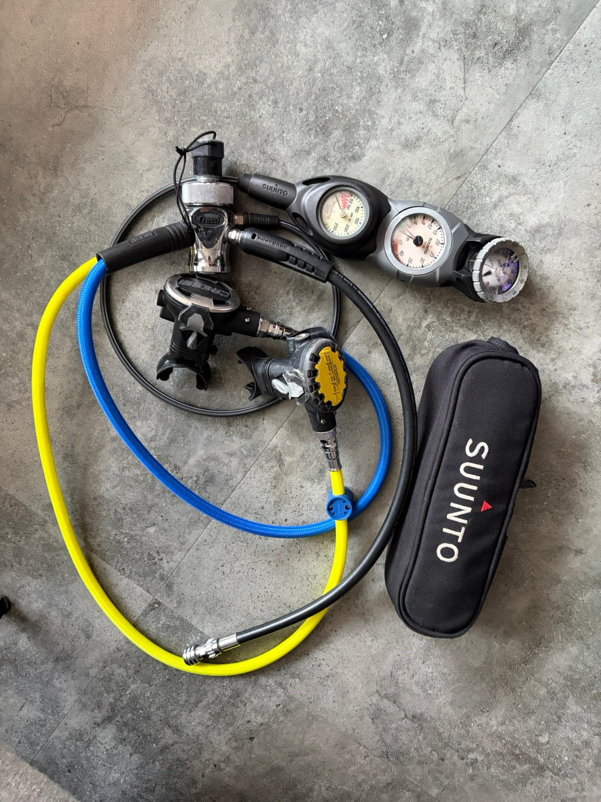 Automaten set compleet Cressi €235, Watersport en Boten, Duiken, Ophalen of Verzenden, Zo goed als nieuw
