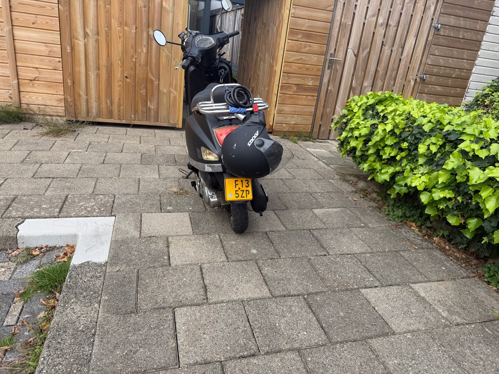 Zwarte Scooter - Goed Onderhouden, Ophalen, Gebruikt, Benzine, Overige merken
