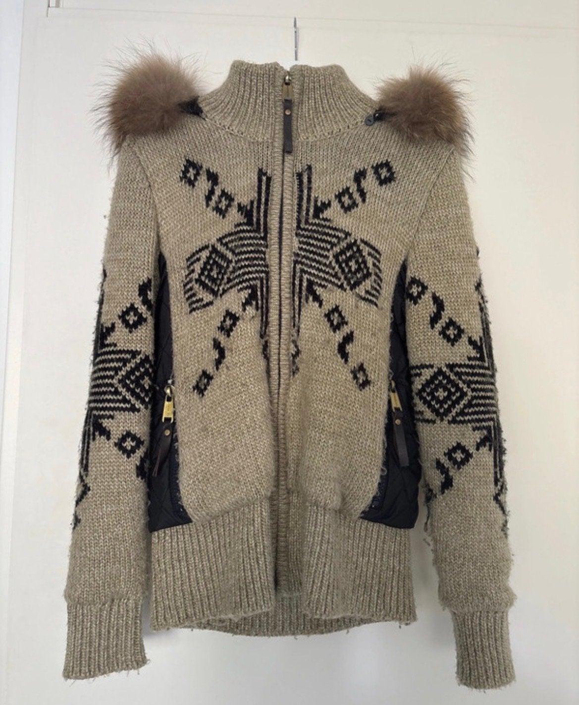 Goldbergh gebreid vest met bontkraag - Maat M, Ophalen of Verzenden, Zo goed als nieuw, Maat 38/40 (M), Beige