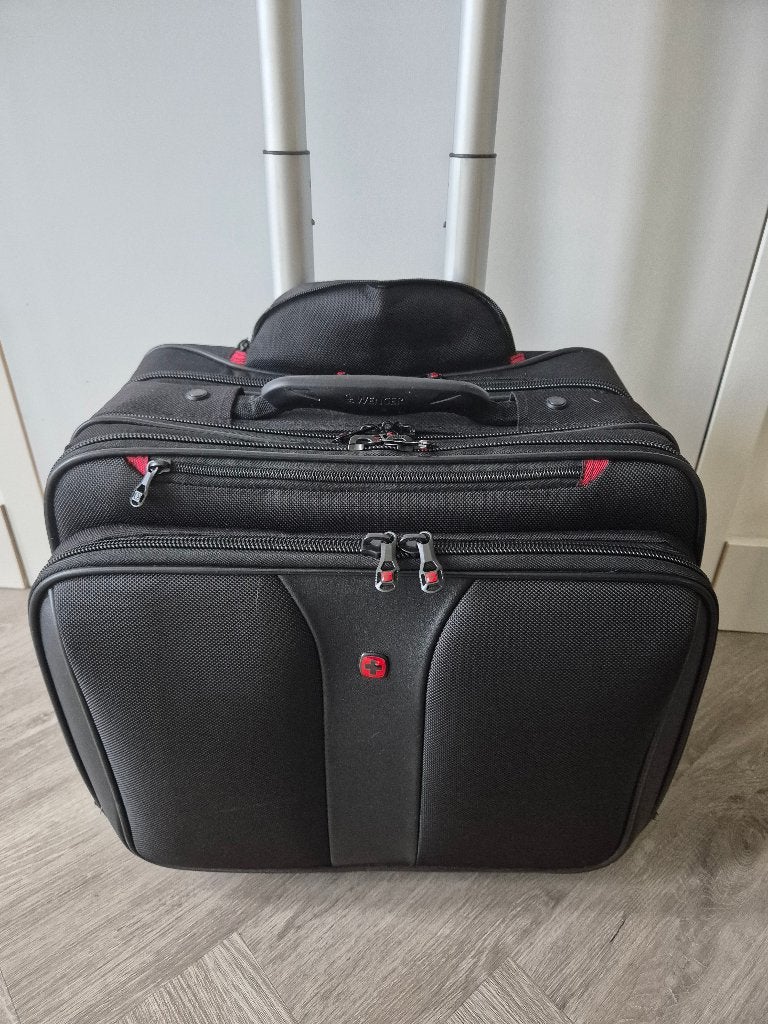 Wenger trolley incl. laptop tas, Trolleyfunctie, Trolleytas, 17 inch of meer, Ophalen of Verzenden