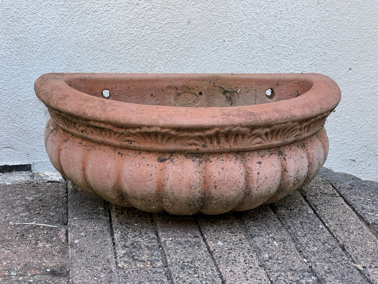 Decoratieve terracotta wandplantenbak, Ophalen, Overige materialen, Gebruikt, Minder dan 30 cm