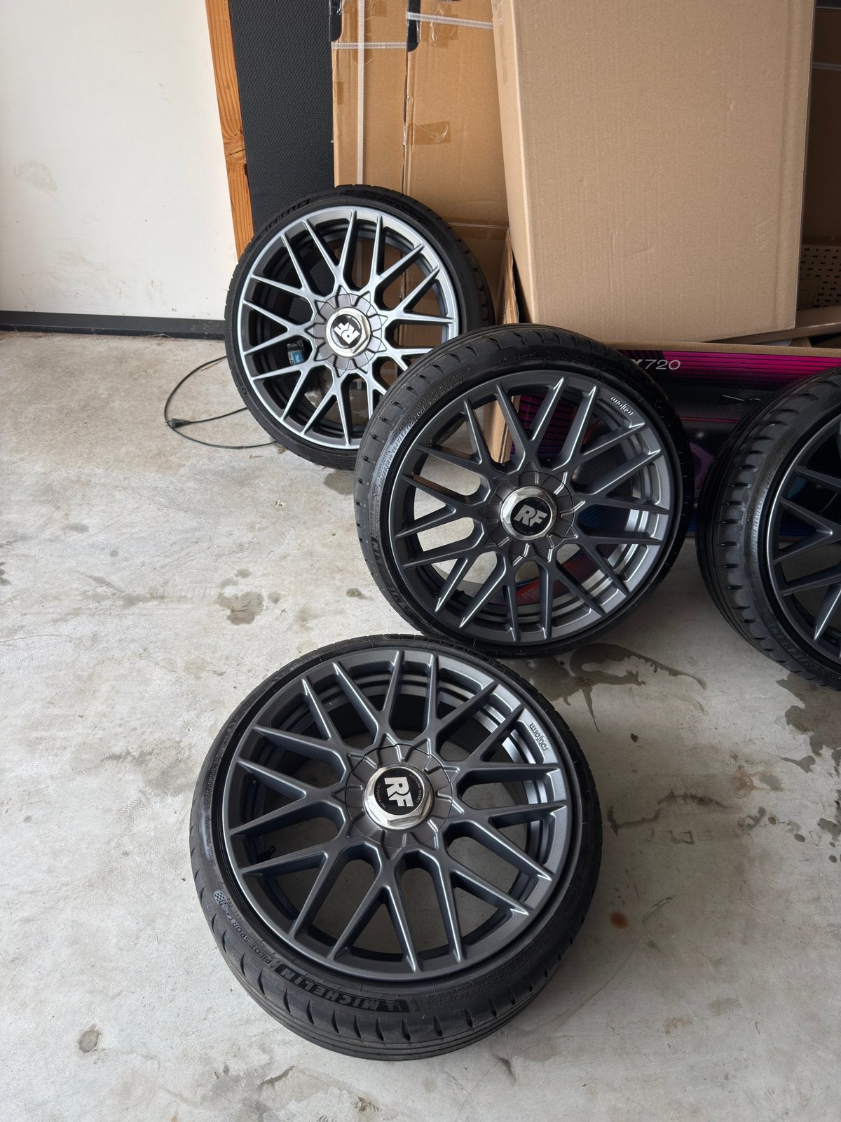 Rotiform RSE 18” velgen 5x100 5x112 Michelin pilot sport 4s, Ophalen, Zo goed als nieuw