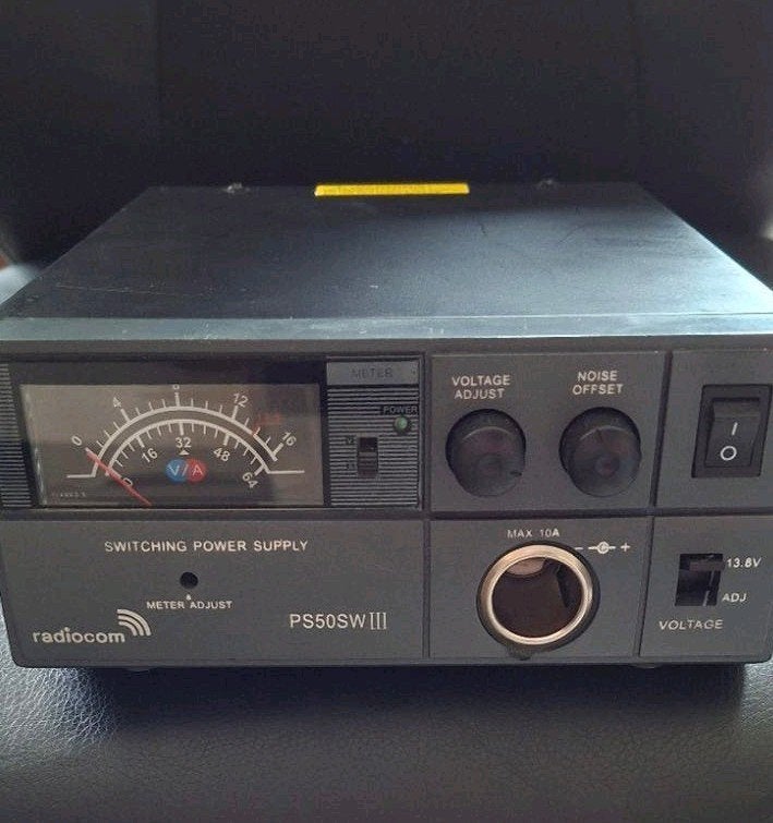 Radiocom Ps50sw III.  50amp voeding, Ophalen