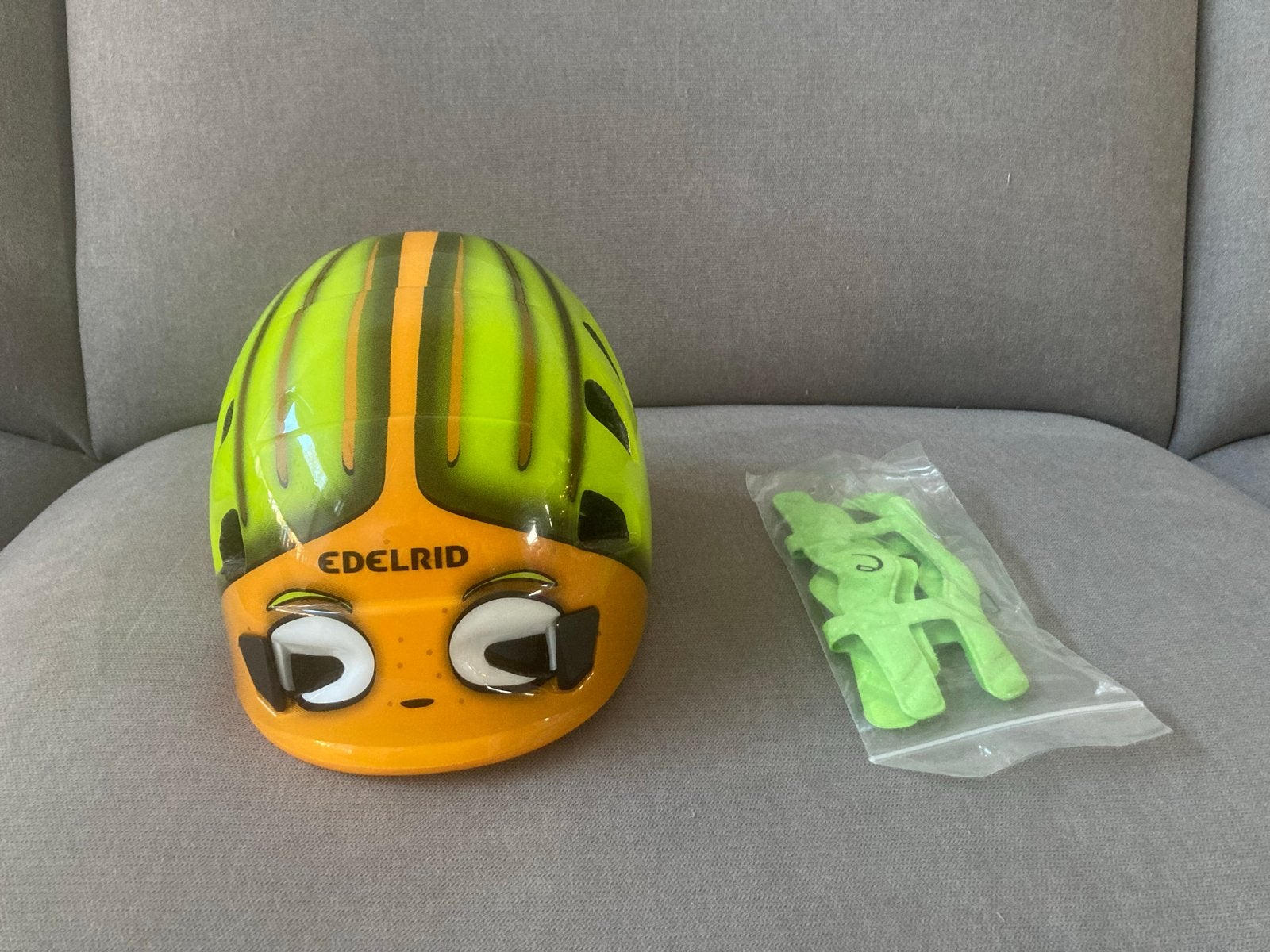 Edelrid Kinder Klimhelm - Zo goed als nieuw, Sport en Fitness, Ophalen of Verzenden, Zo goed als nieuw, Klimsport-accessoire