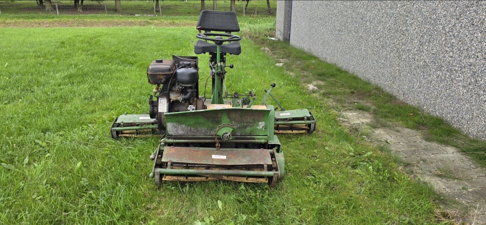 Robberine zitmaaier – Intermotor LA 490 – gebruikt, Ophalen, Gebruikt, Benzine-grasmaaier, Kooimesmaaier