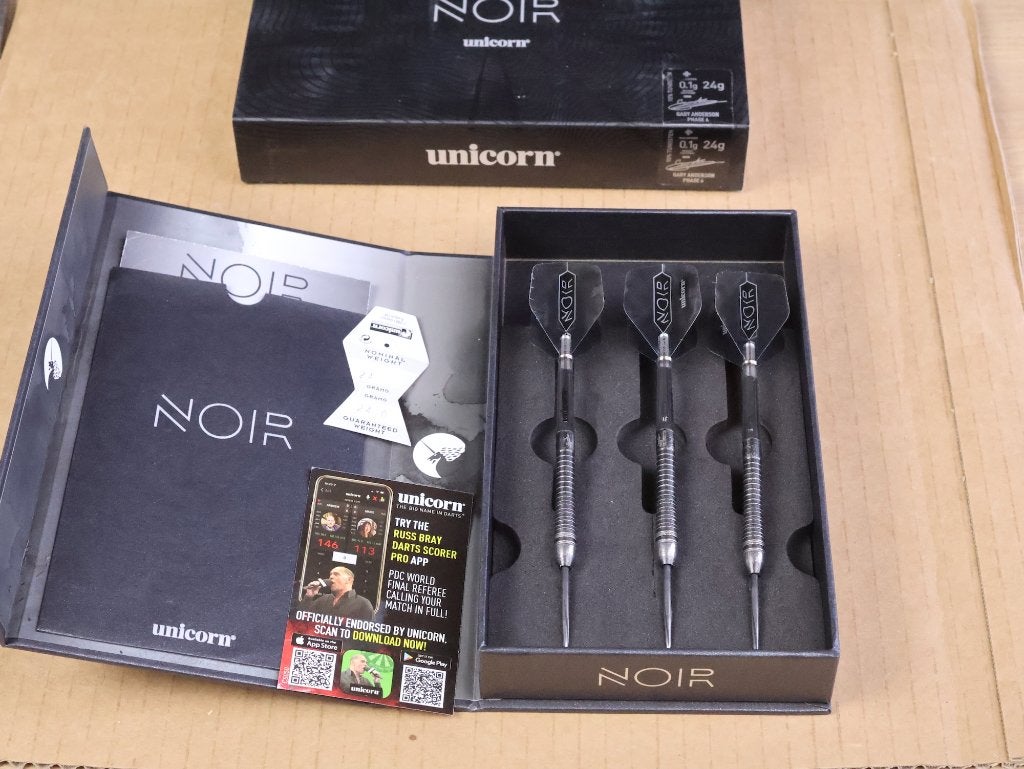 Unicorn Gary Anderson Phase 6 NOIR dartpijlen 24 gram, Ophalen of Verzenden, Gebruikt, Pijlen
