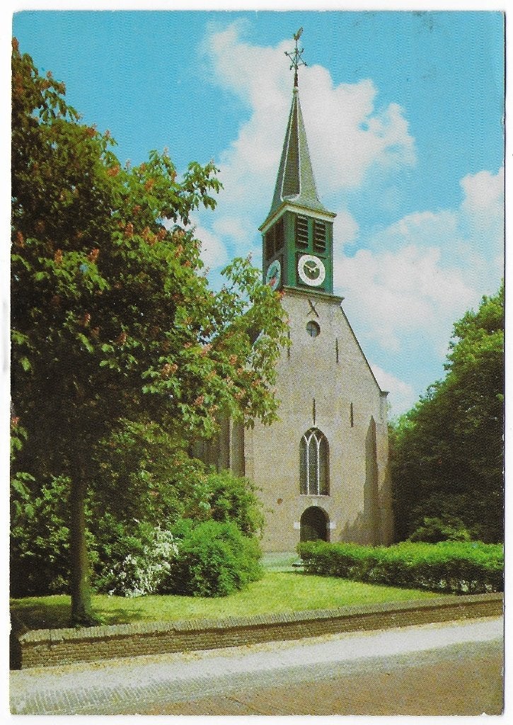 Schoorl Ned Herv Kerk Gelopen Ansichtkaart ( B4597), Ophalen of Verzenden, 1980 tot heden, Gelopen, Noord-Holland