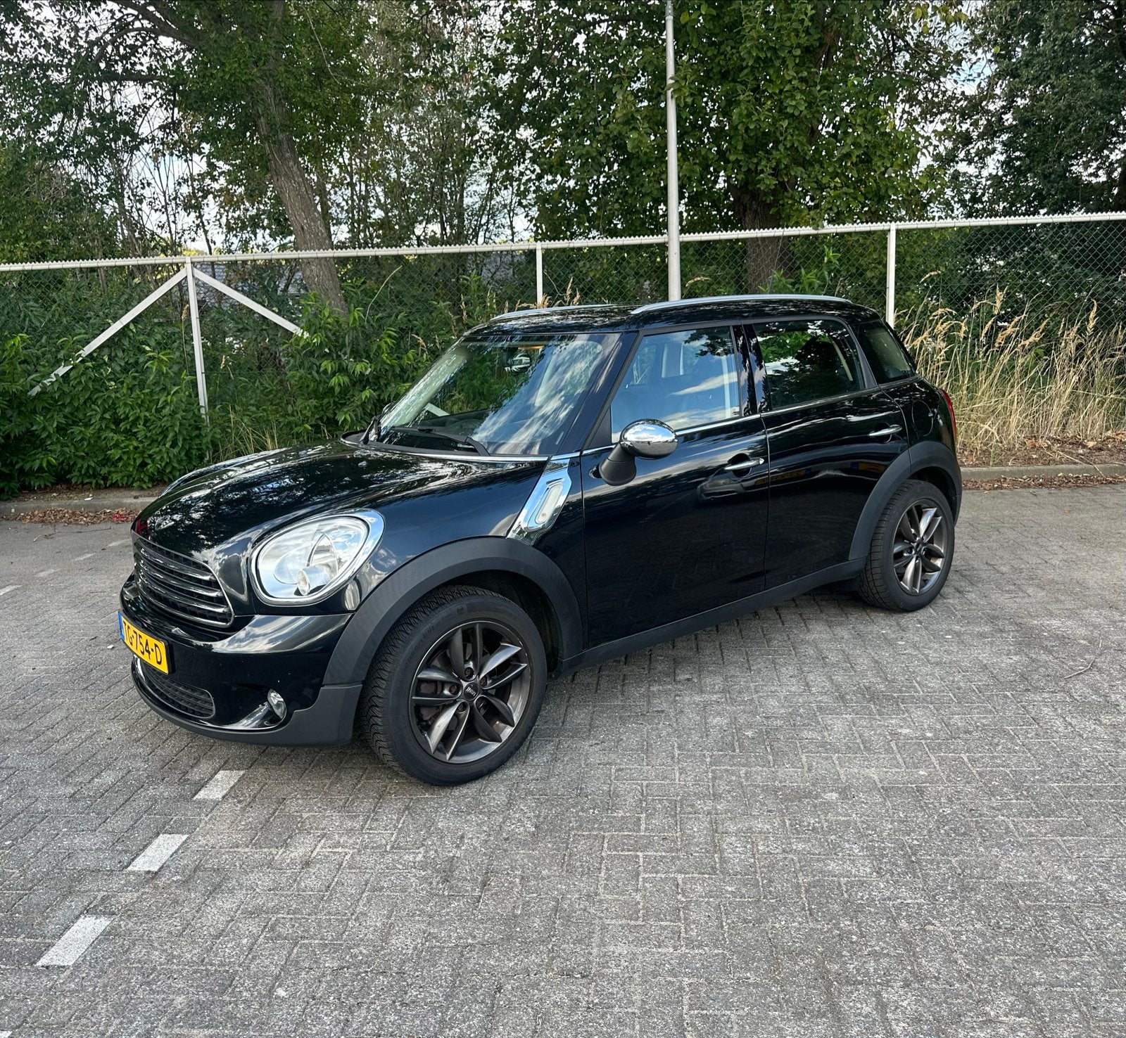 Mini Countryman 1.6 ONE AUT 2012 Zwart, Auto's, Zwart, Bedrijf, SUV of Terreinwagen, 1270 kg