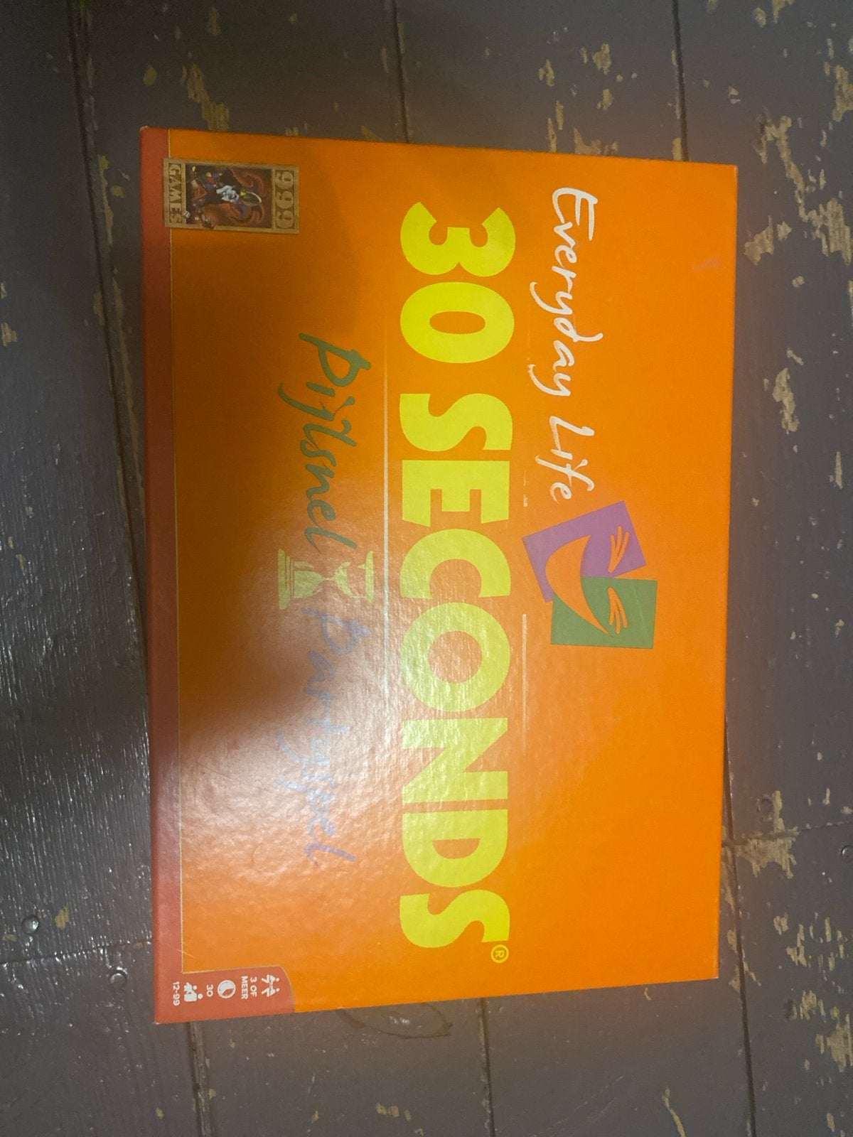 30 Seconds bordspel - Everyday Life editie, Hobby en Vrije tijd, Gezelschapsspellen | Bordspellen, Nieuw, Drie of vier spelers