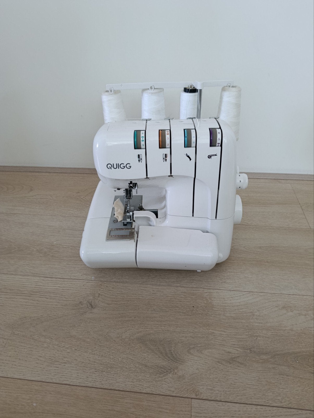 Quigg Lockmachine - Zo goed als nieuw, Hobby en Vrije tijd, Ophalen of Verzenden