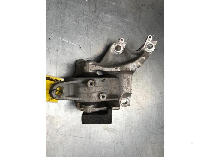 Motorsteun van een Honda Civic, Honda, Gebruikt, -, -