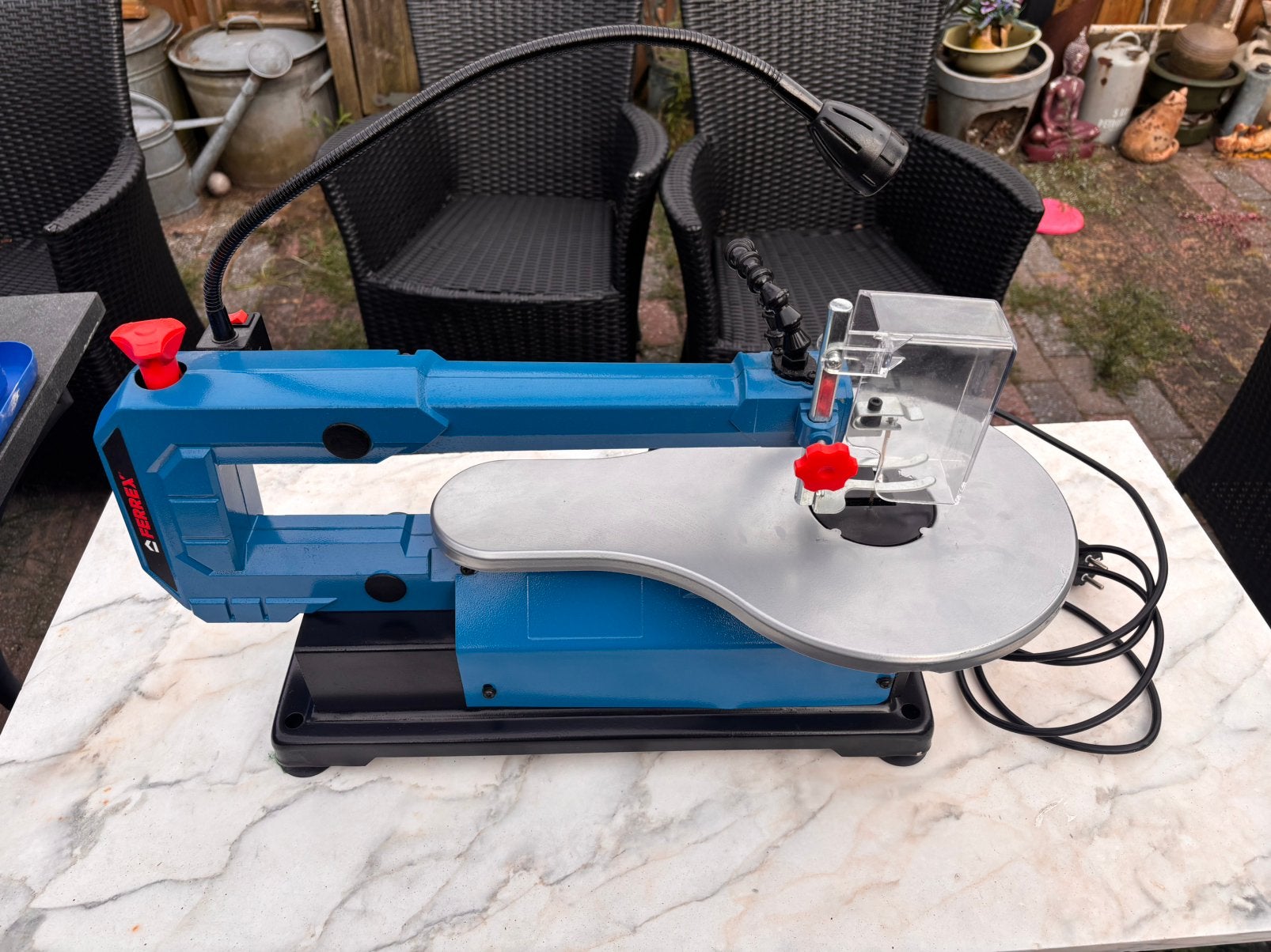 elektrische figuurzaagmachine, Doe-het-zelf en Verbouw, Gereedschap | Zaagmachines, Ophalen, Zo goed als nieuw, Minder dan 600 watt