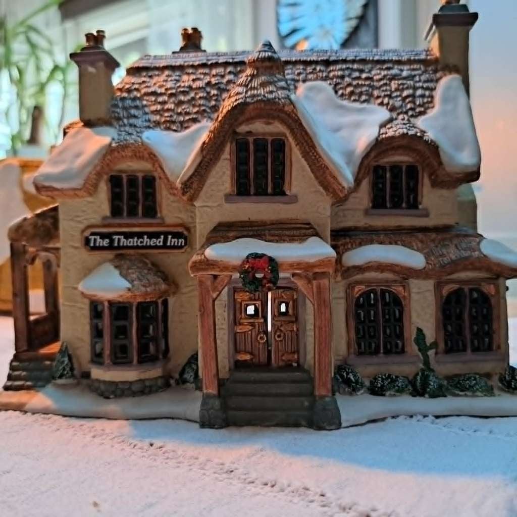 Lemax The Thatcher Inn – Retired 2000–2007, Ophalen of Verzenden, Zo goed als nieuw