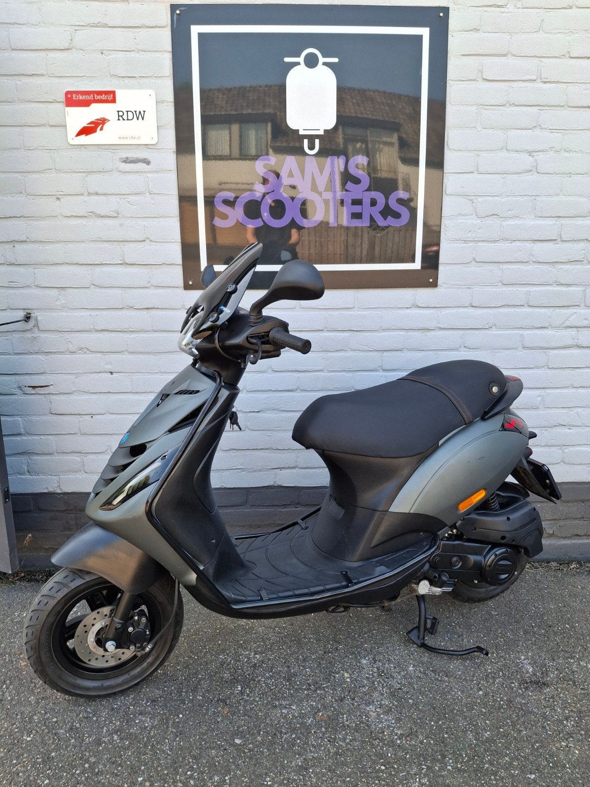 Piaggio Zip | 2021 | 5127 KM, Ophalen, Gebruikt, Piaggio Zip