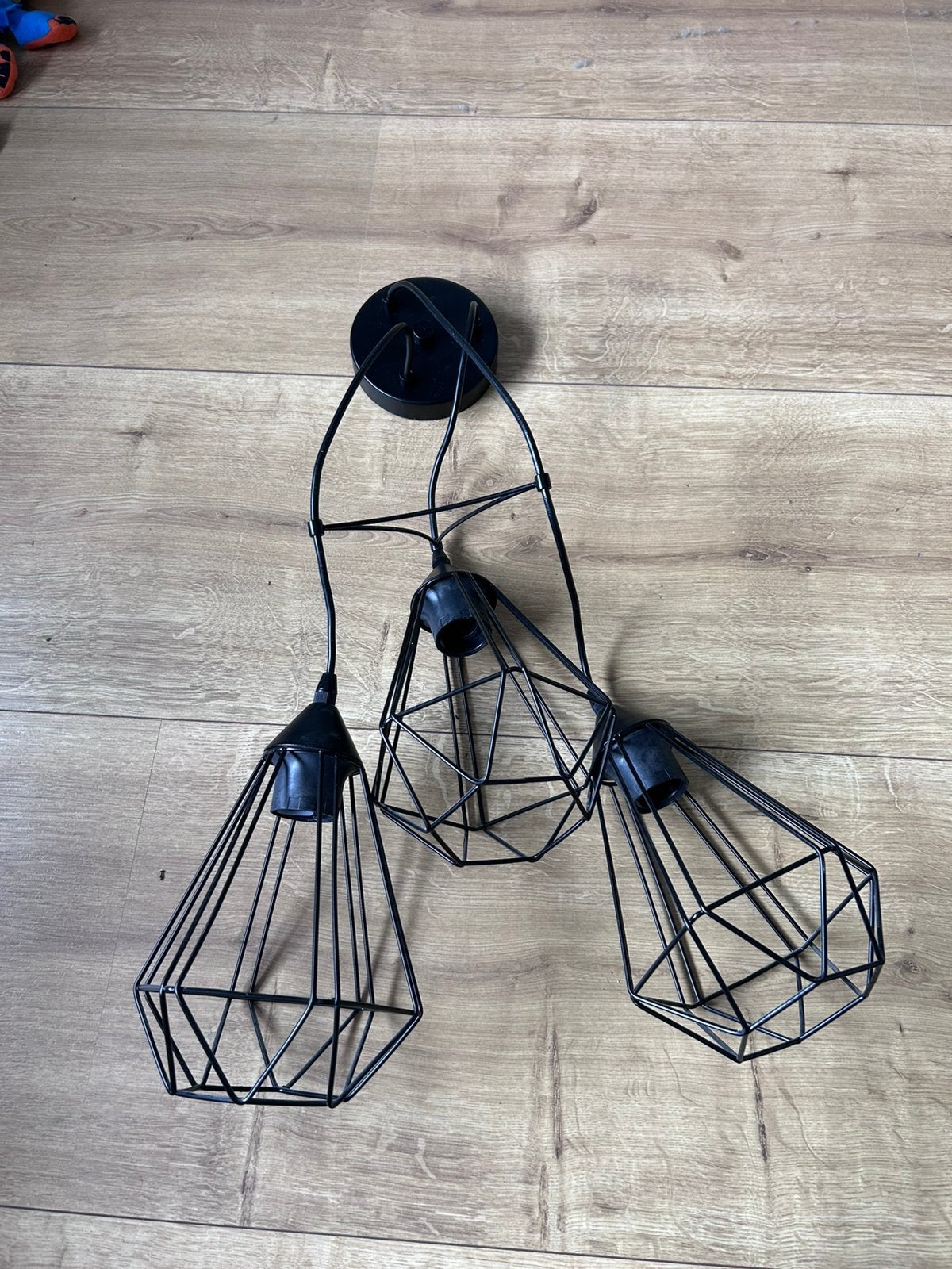 EGLO hanglamp tarbes zwart 3x E27, Ophalen of Verzenden, Zo goed als nieuw, Metaal, Minder dan 50 cm