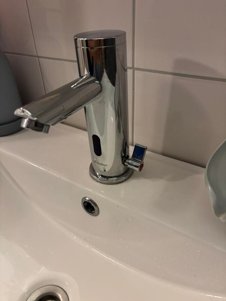 Automatische kraan, Ophalen of Verzenden, Zo goed als nieuw, Kraan