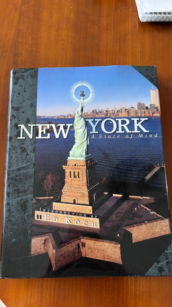 New York A State of Mind introduction by Ed Koch, Ophalen of Verzenden, Zo goed als nieuw