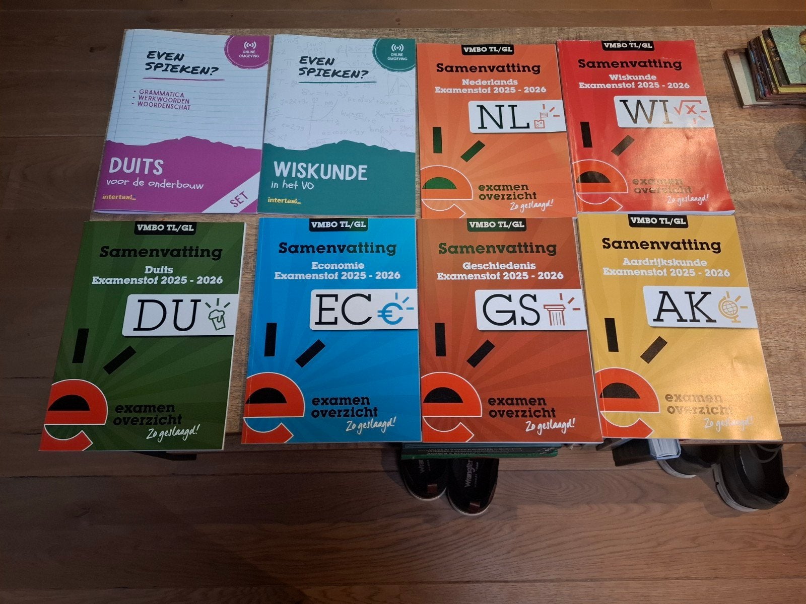 Samenvattingen en Even Spieken boeken VMBO TL/GL, Boeken, Ophalen, Zo goed als nieuw, VMBO