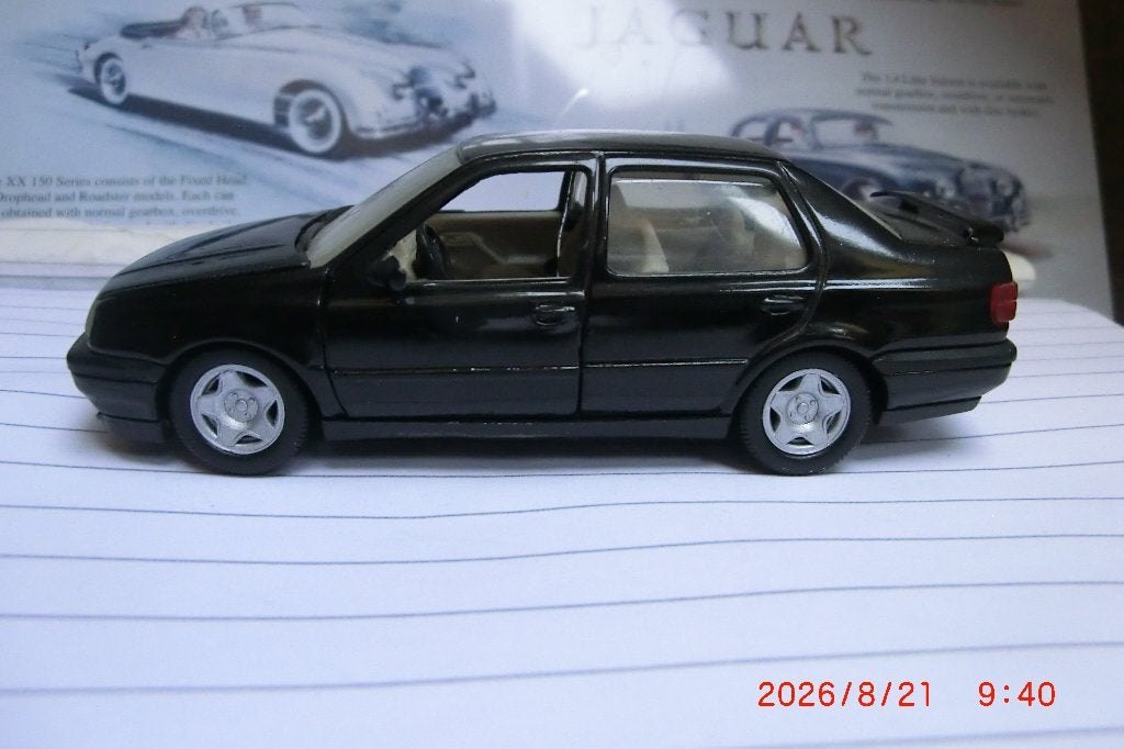 1x Schabak VW Vento 1:43, Ophalen of Verzenden, Zo goed als nieuw, Auto, Overige merken