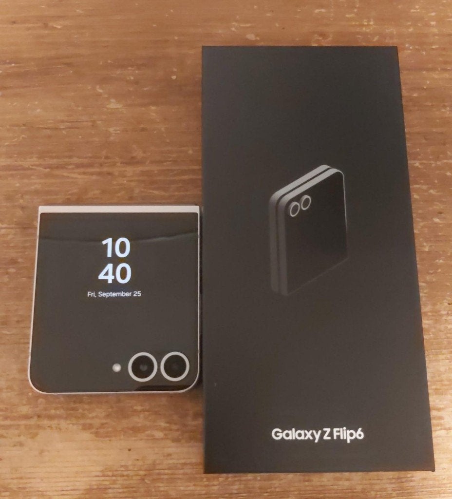 Samsung Galaxy Z Flip 6