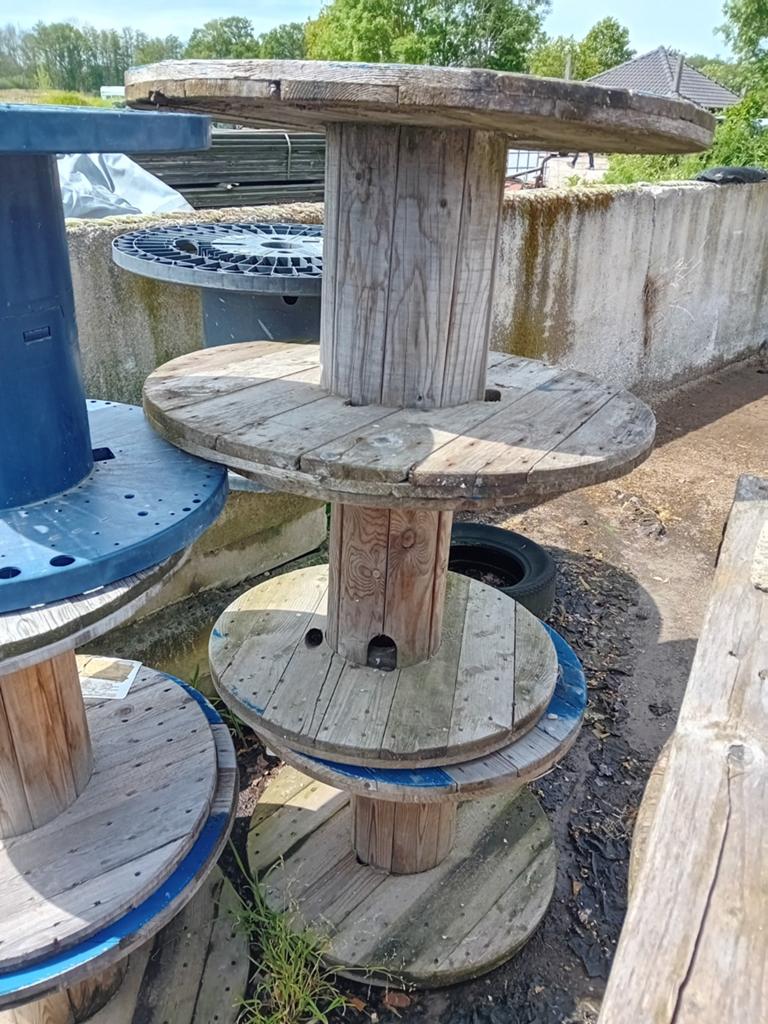 Div. Maten houten haspels, Ophalen