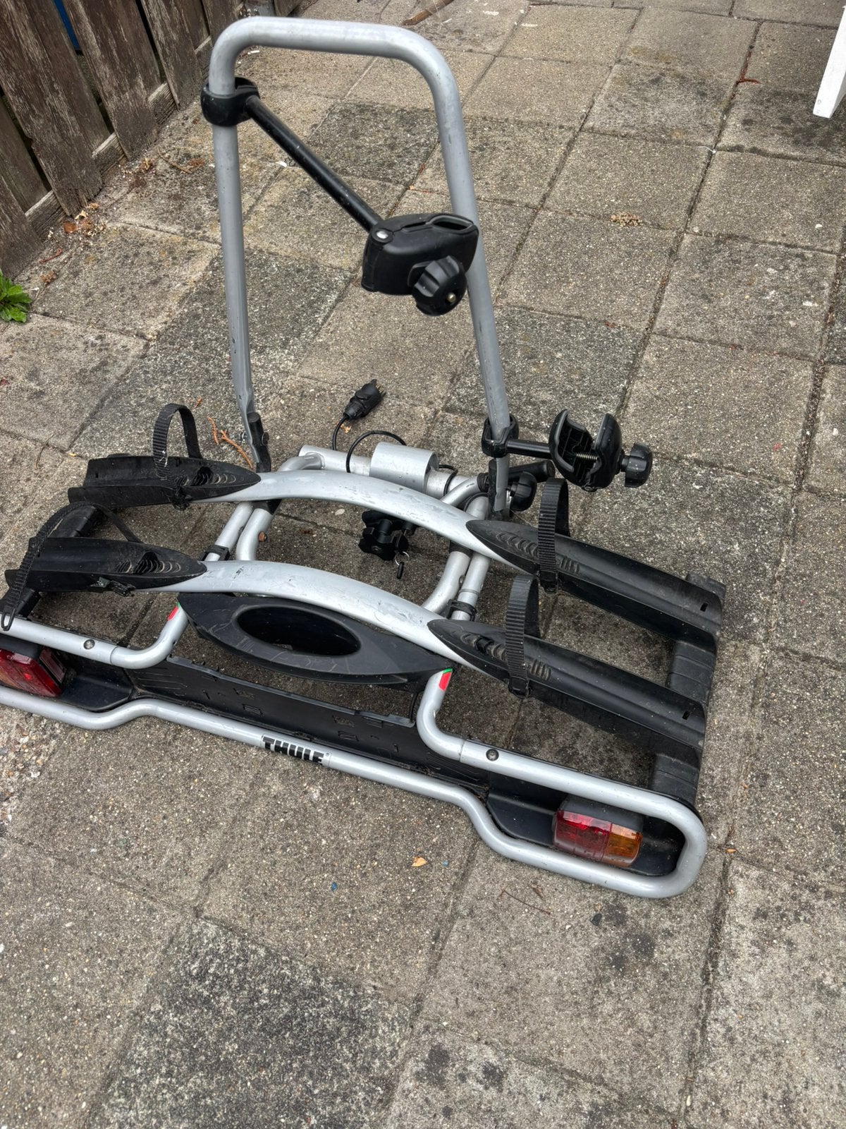 Thule fietsendrager, Ophalen, 2 fietsen, Gebruikt