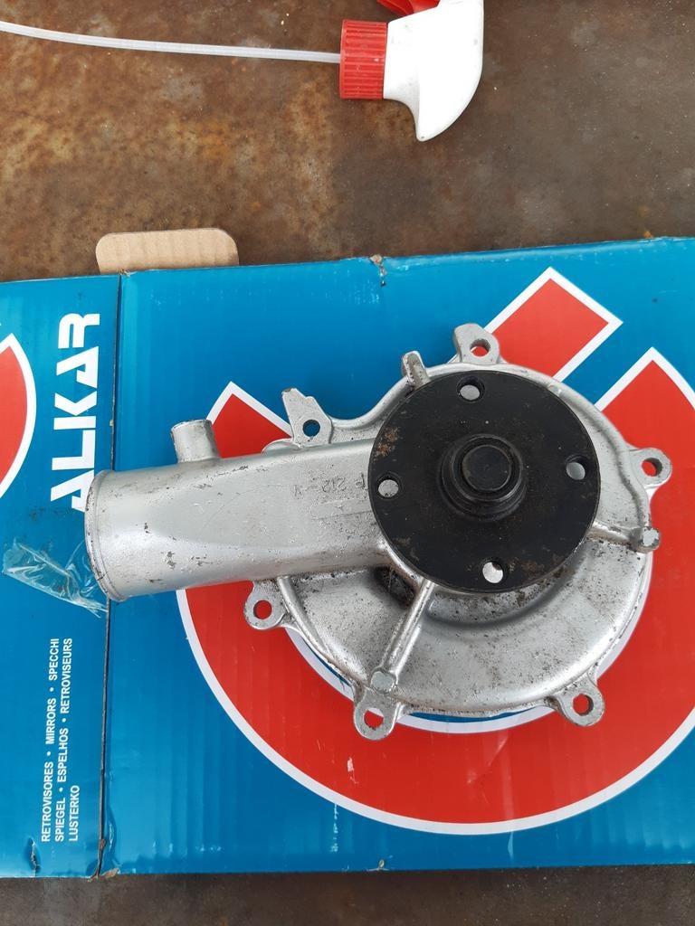 OPEL REKORD ASCONA MANTA WATERPOMP CIH MOTOR NIEUW, Auto-onderdelen, Motor en Toebehoren, Ophalen of Verzenden, Gebruikt, Opel