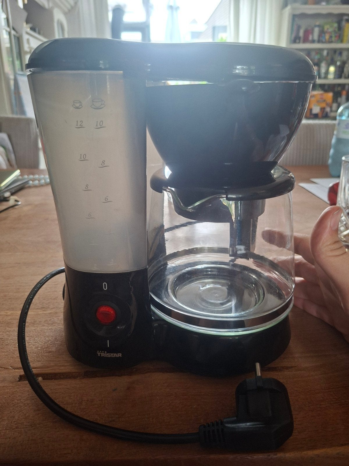 Compacte camping koffiezetapparaat - Tristar, Ophalen, Afneembaar waterreservoir, Gebruikt, Koffiemachine