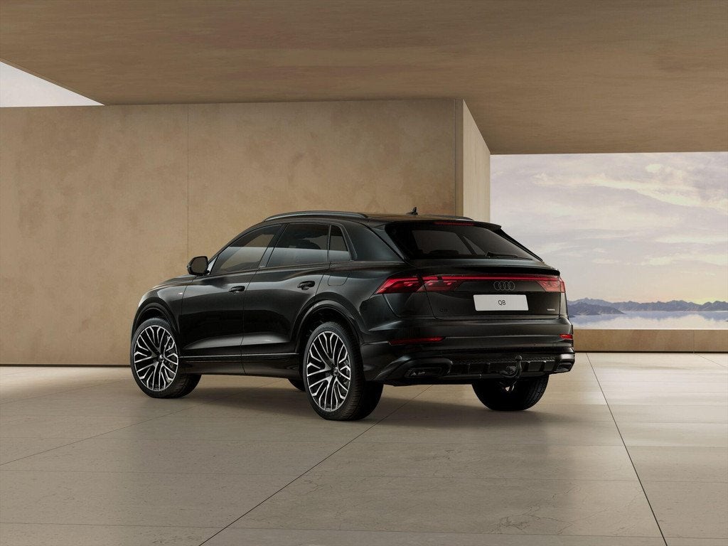 Audi Q8 55 TFSI e 394pk quattro Pro Line S | Achterasbesturi, Auto's, Audi, Automaat, 12 maanden, Q8, Plug-in hybride