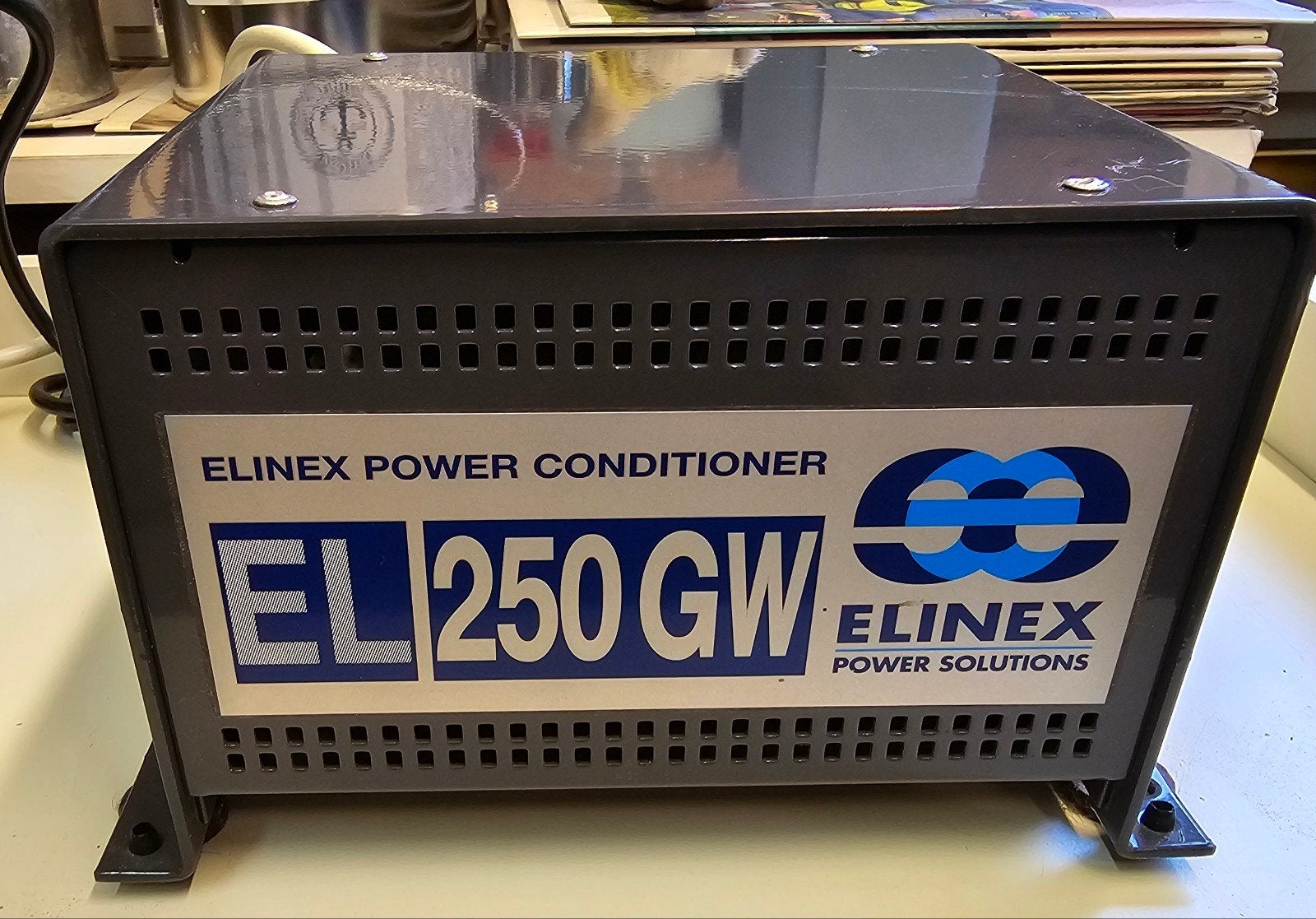 Elinex Power Conditioner EL250GW - Schone Stroom, Ophalen of Verzenden, Zo goed als nieuw