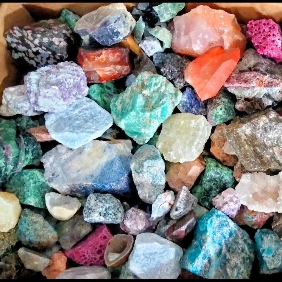 Edelstenen ruw verassing €15! Edelsteen verzameling kristal, Ophalen of Verzenden, Nieuw