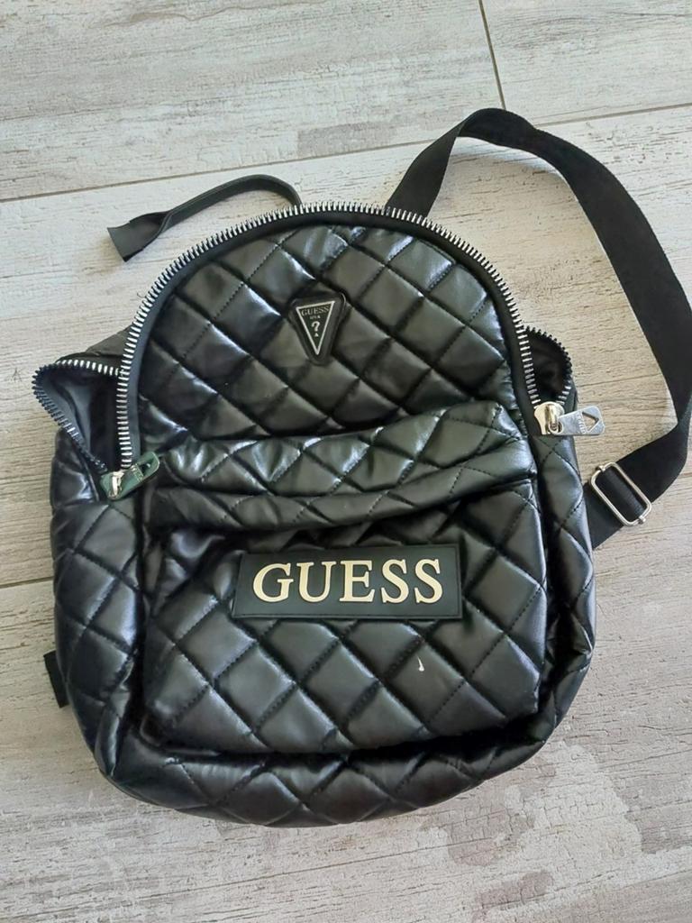 Mooie Guess rugzak met soepele rits, Ophalen of Verzenden, Gebruikt, Overige merken