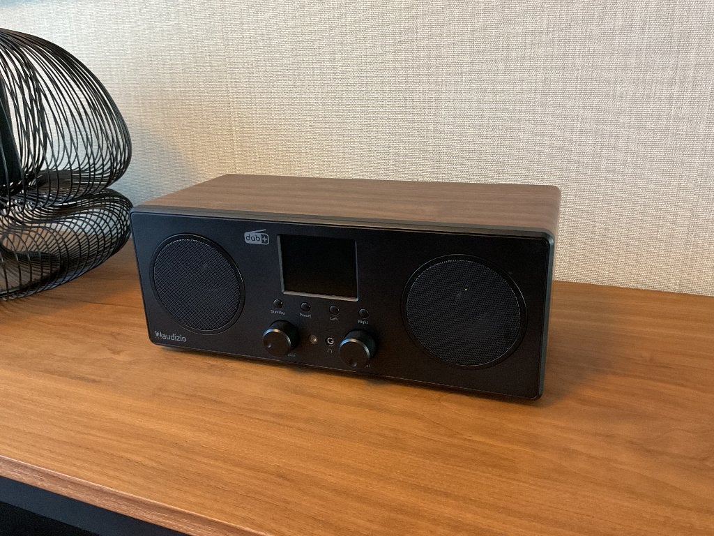 internet radio spotify en Bluetooth Audizio radio dab+ fm, Ophalen, Zo goed als nieuw, Radio