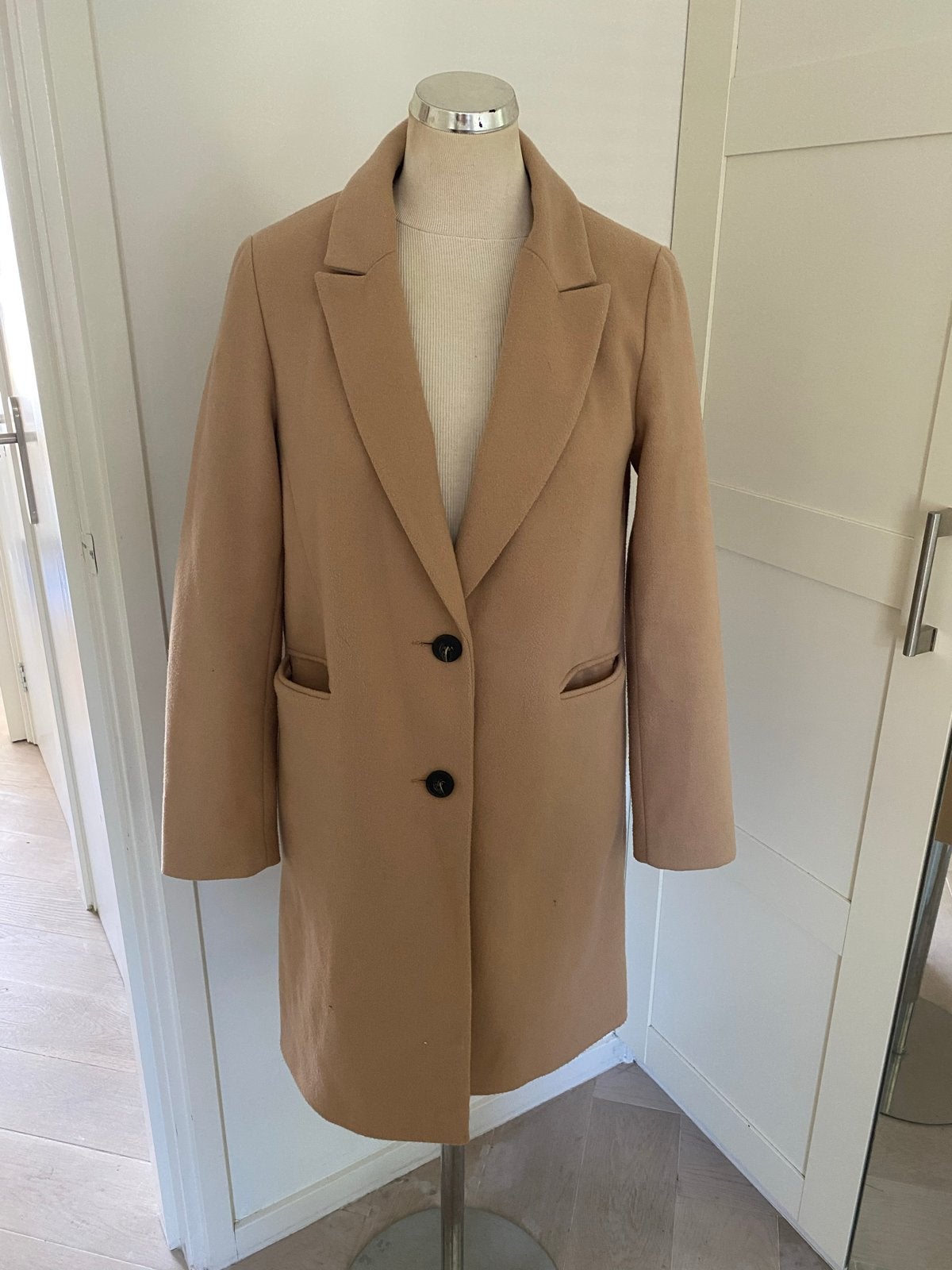 Primark camelkleurige jas maat 36 (S), Ophalen of Verzenden, Zo goed als nieuw, Maat 36 (S), Beige