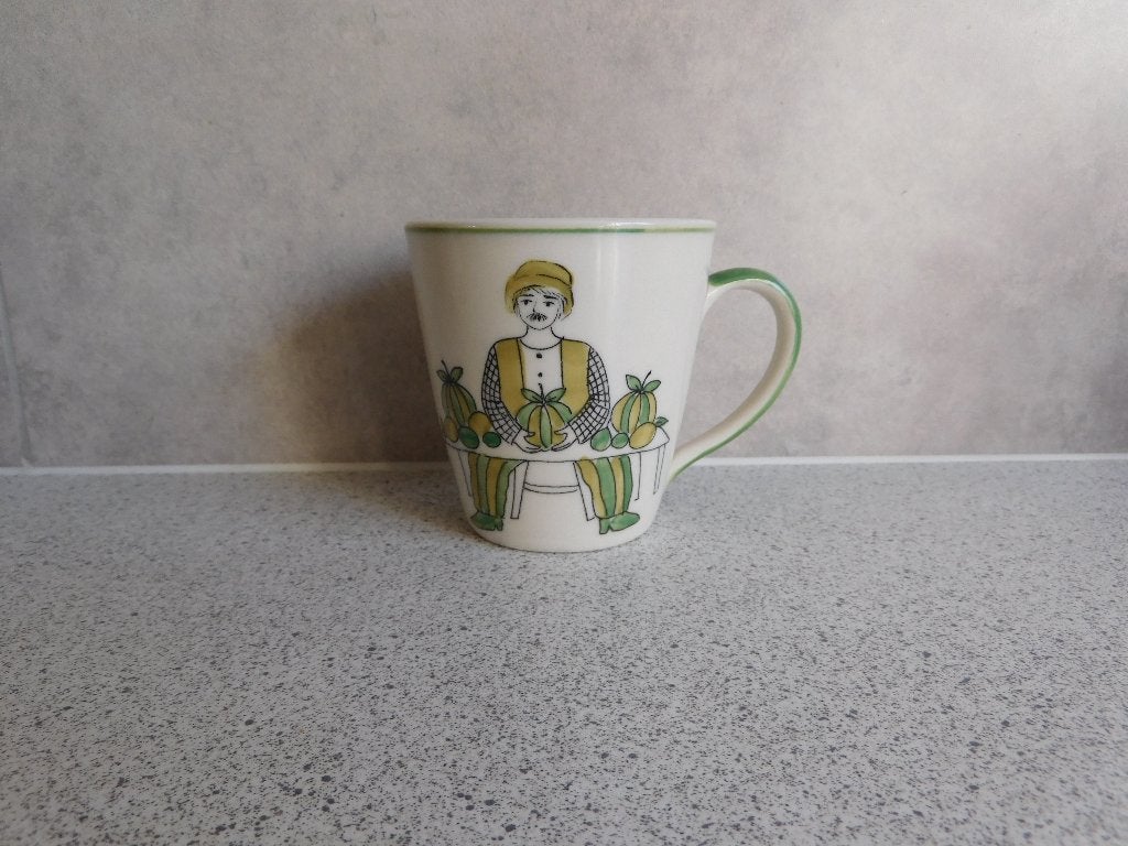 Mok 190 ml. Groentenman Vic's Handpainted, Overige merken, Zo goed als nieuw, Overige stijlen, Porselein