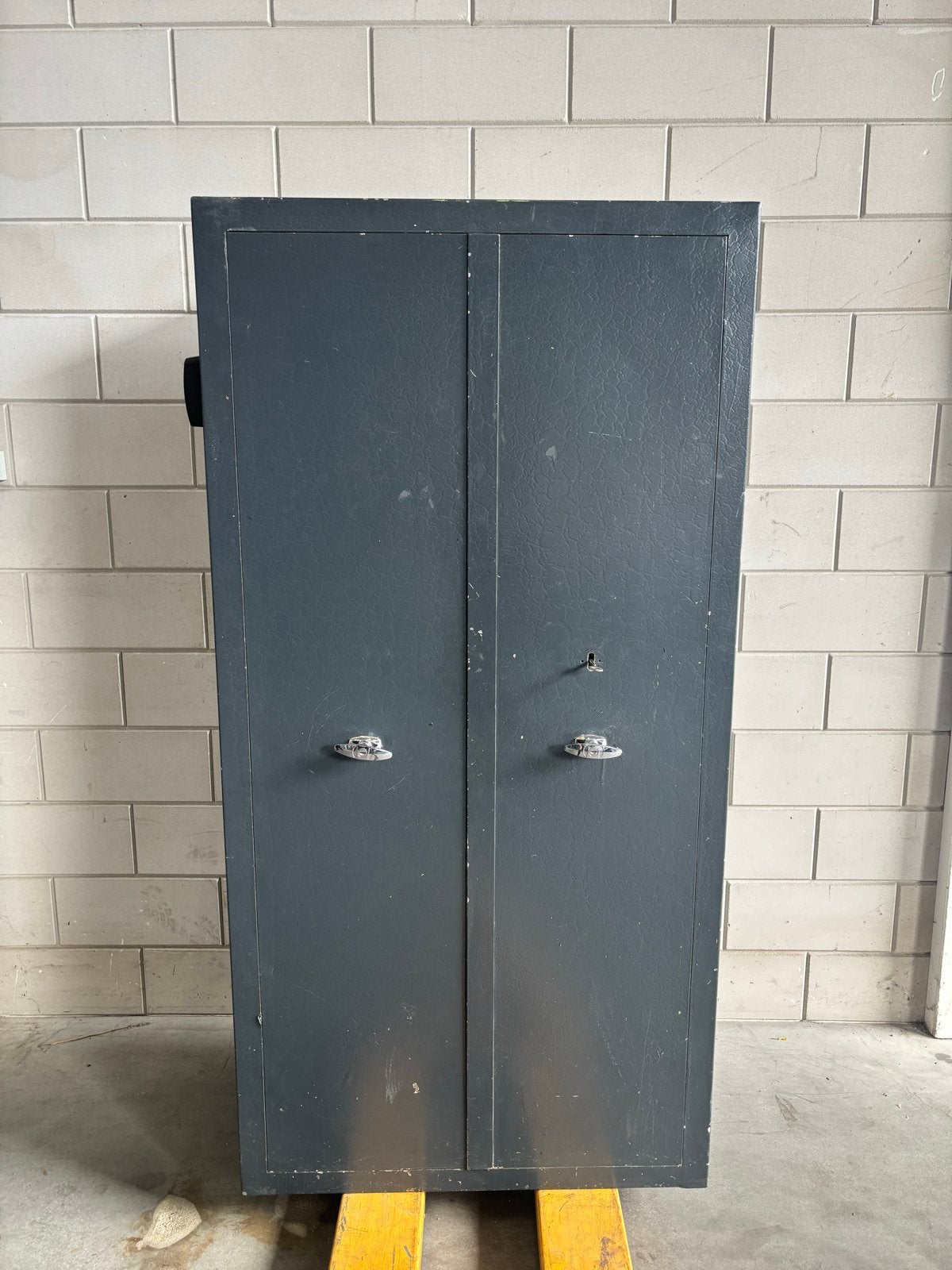 Polifer Kluis Zware Kluis 180x90x51 cm met 1 Sleutel, Ophalen, Gebruikt, Brandkast