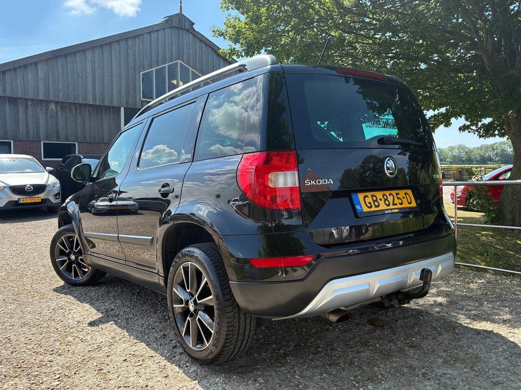 Skoda Yeti Outdoor 1.2 TSI Adventure | NAP | Navi + Clima +, Auto's, Skoda, Voorwielaandrijving, Euro 5, Stof, Gebruikt