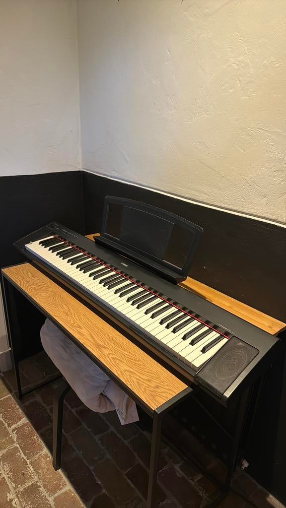 Yamaha piaggero NP-31, Gebruikt, Zwart, Digitaal, Ophalen of Verzenden