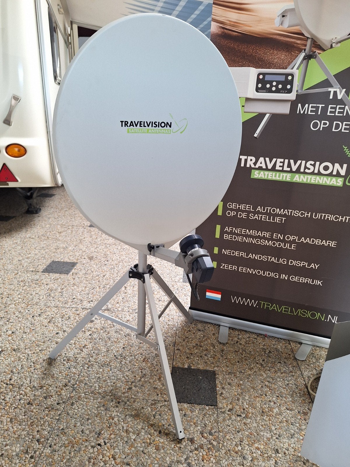 Travelvision R7 65Cm volautomaat schotel SHOWMODEL., Ophalen, Nieuw, (Schotel)antenne, Overige merken