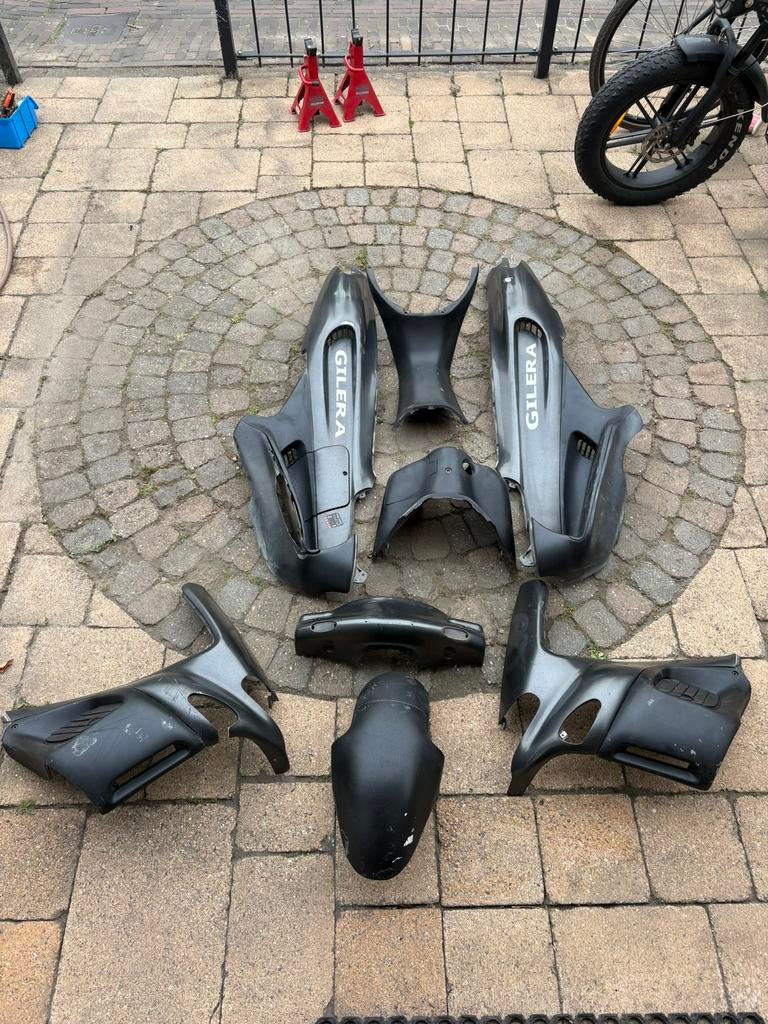Kappenset gilera runner sp pro 125 180, Motoren, Ophalen