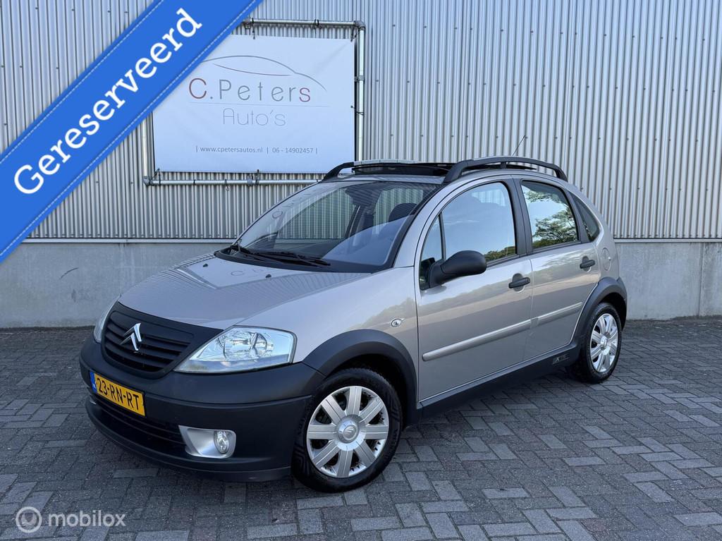 Citroen C3 1.4i-16V Exclusive Automaat 2005 / Panoramadak /, Stof, 4 cilinders, Parkeersensor, Beige