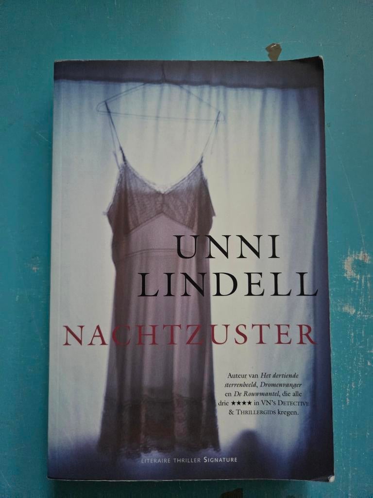 Unni Lindell - Nachtzuster (Thriller), Ophalen of Verzenden, Gelezen, Unni Lindell