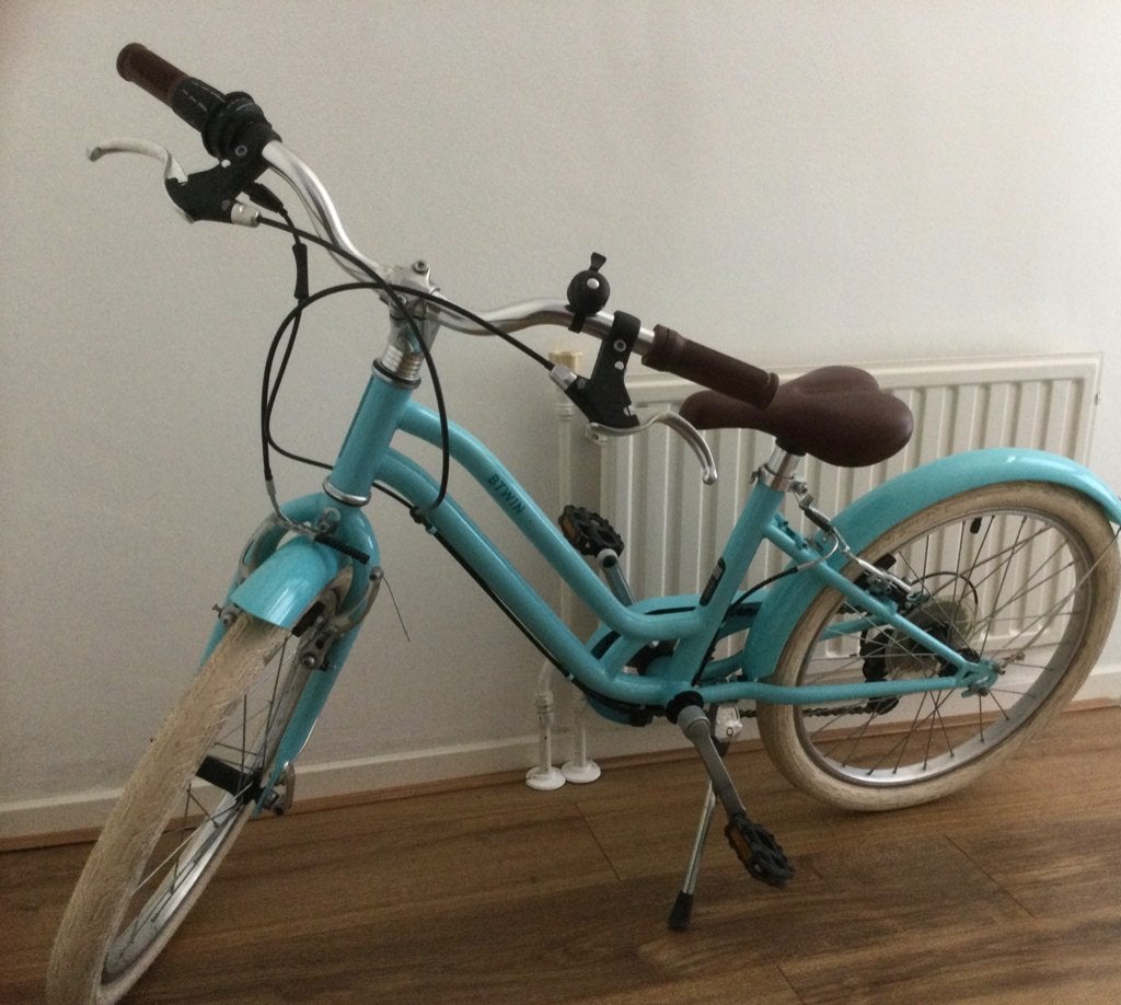 Btwin Meisjes fiets licht blauw 20 inch  Met standaard., Ophalen, 16 tot 20 inch, Velgrem, Zo goed als nieuw