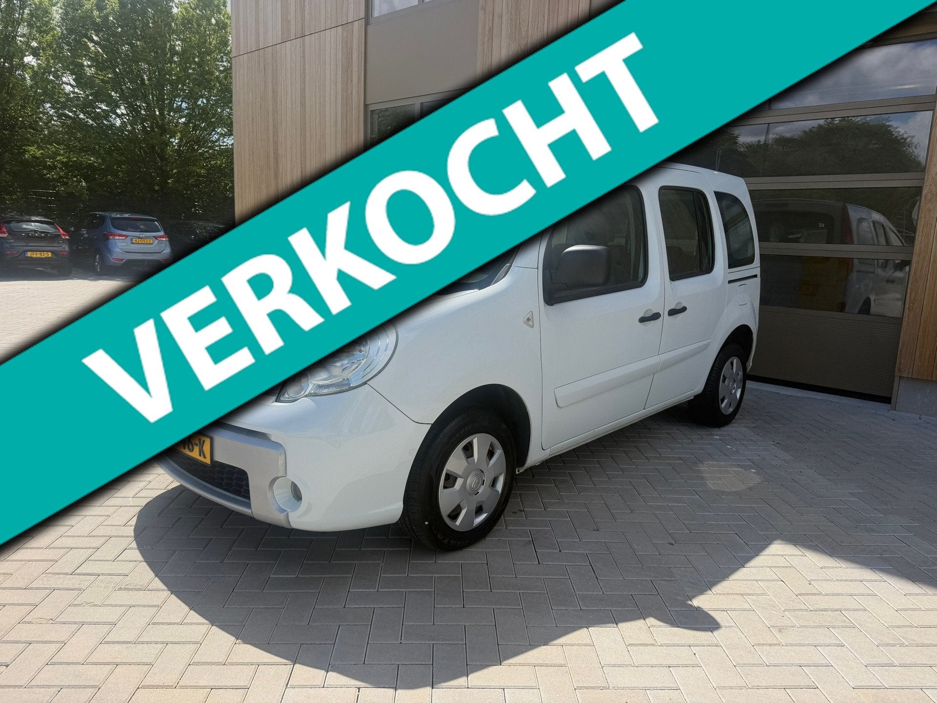 Renault Kangoo Family 1.6-16V Privilège, Auto's, Renault, Stof, Gebruikt, 4 cilinders, Wit